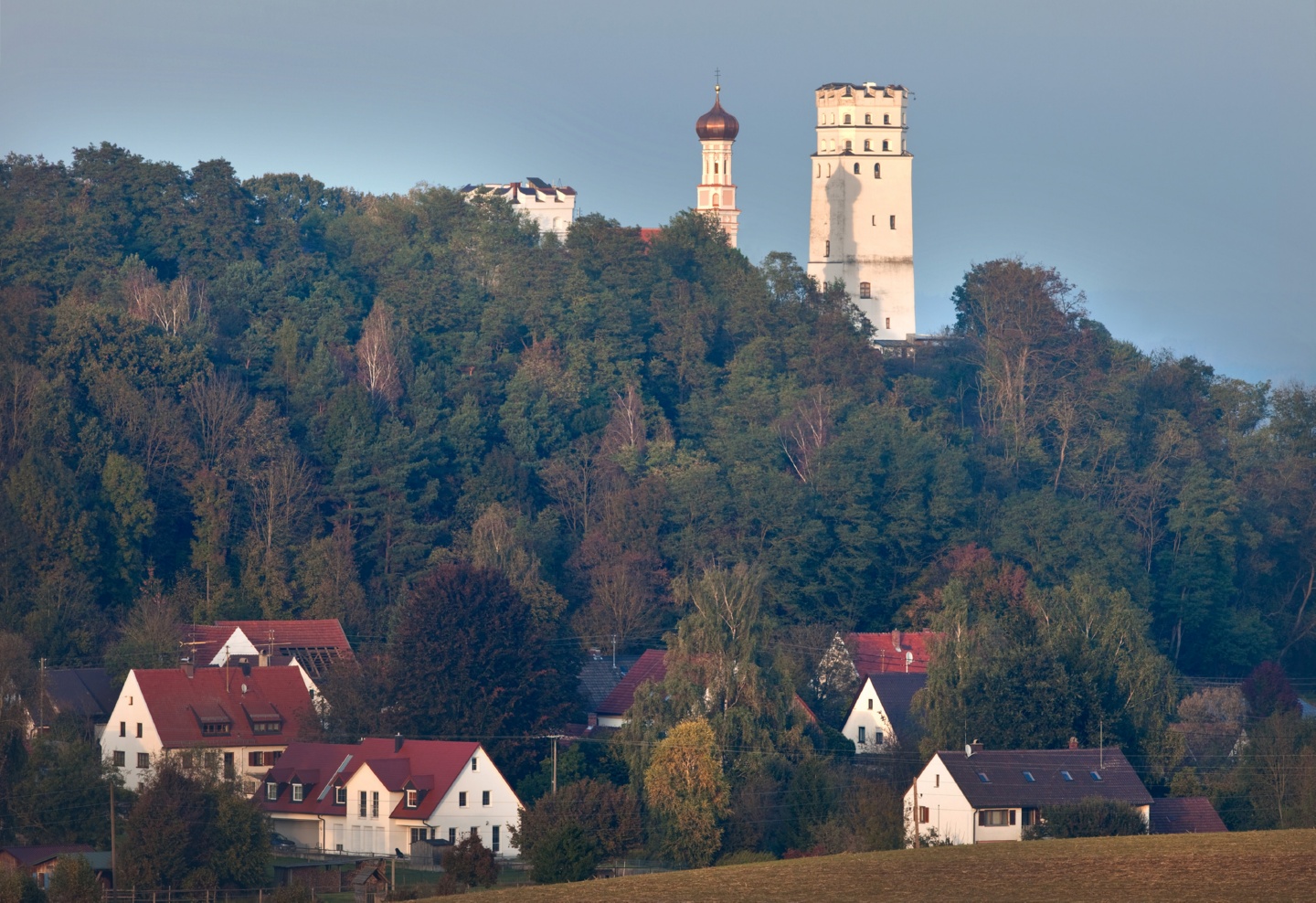 Markt Außenansicht - Wallfahrtskirche In Biberbach